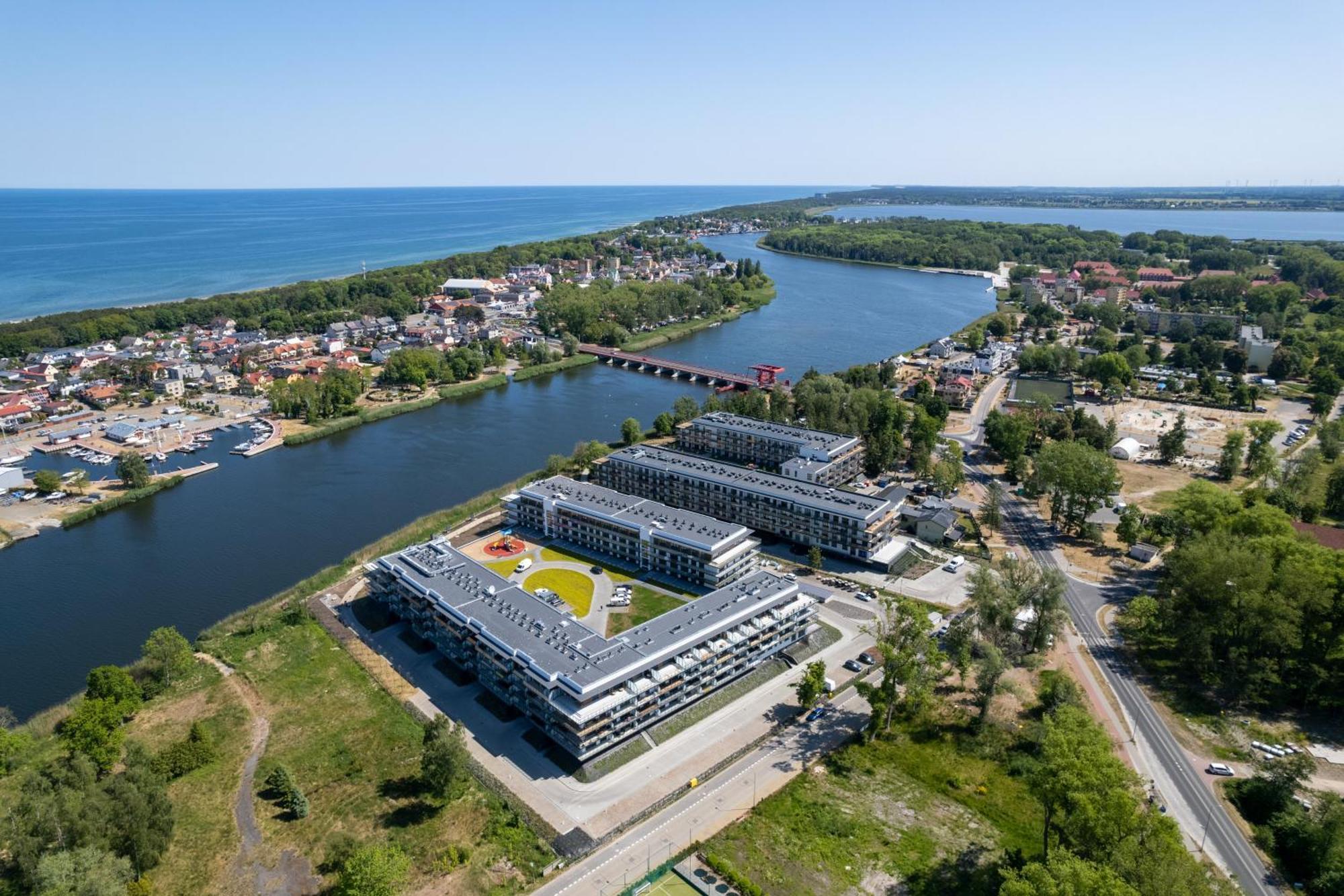 Wellness & Spa Resort Dziwnow Riverfront Apartments With Parking By Noclegi Renters 外观 照片